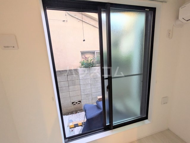 15/27 バルコニー