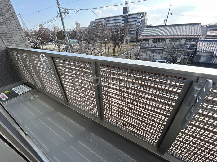 15/30 バルコニー