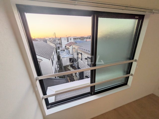 15/27 バルコニー