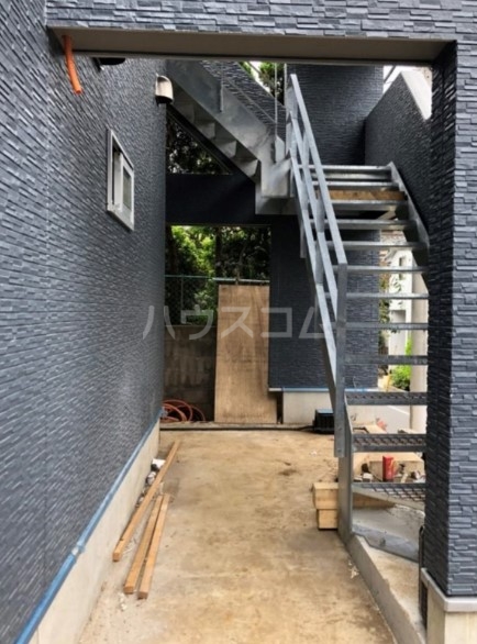 2/11 エントランス