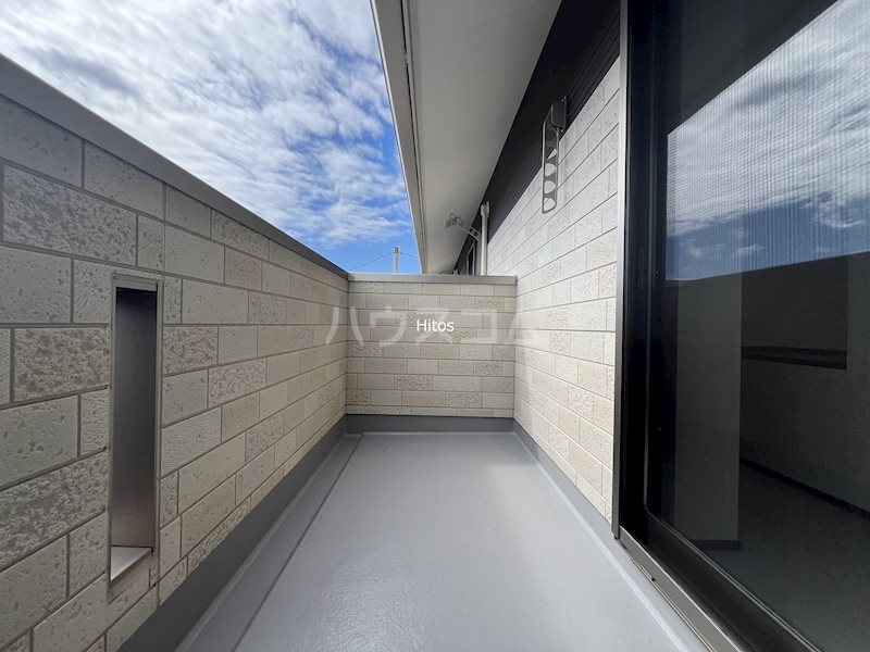 15/28 バルコニー