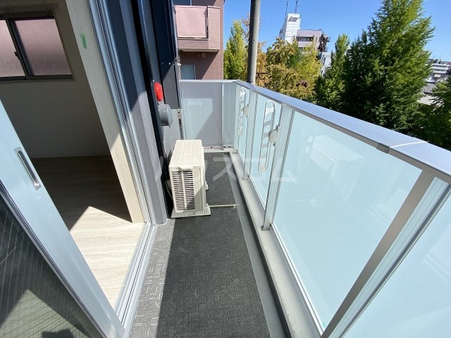 15/30 バルコニー