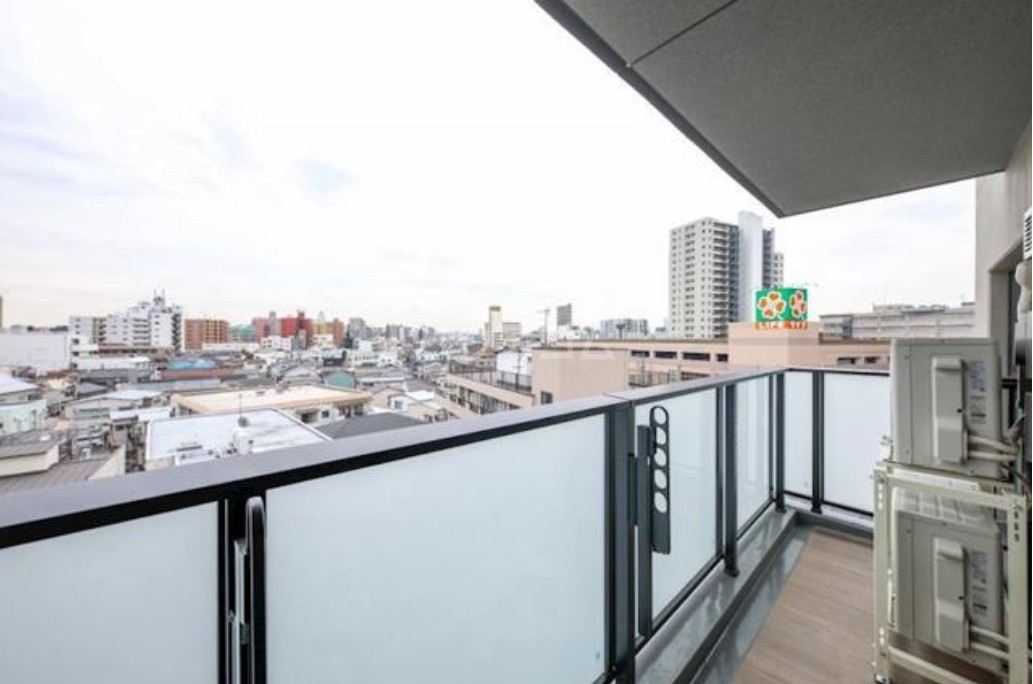 15/23 バルコニー