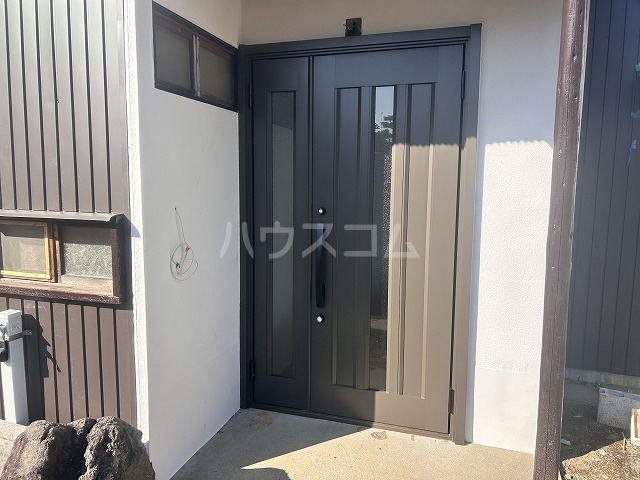 18/20 エントランス