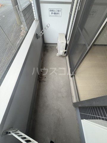 15/28 バルコニー