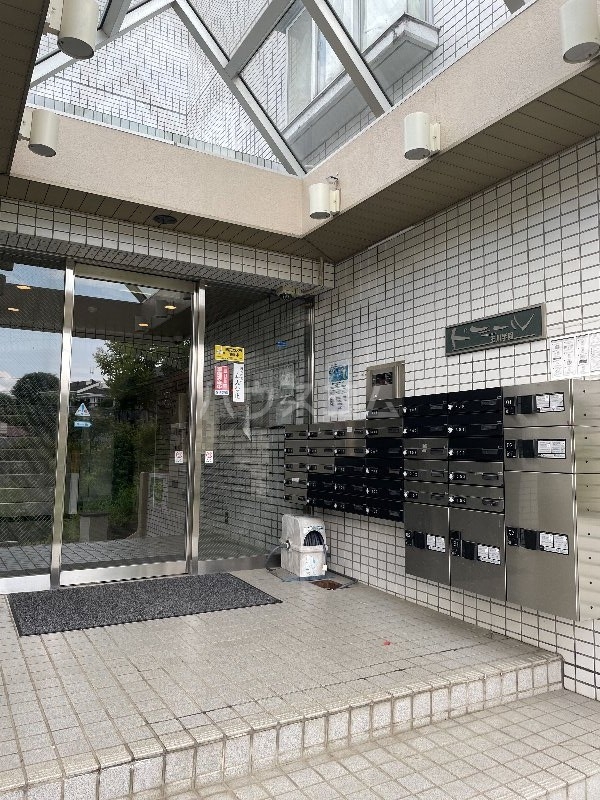 17/22 エントランス