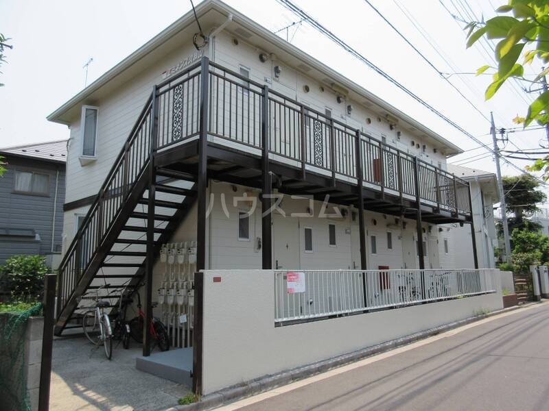 15/17 エントランス