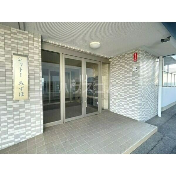 15/20 エントランス