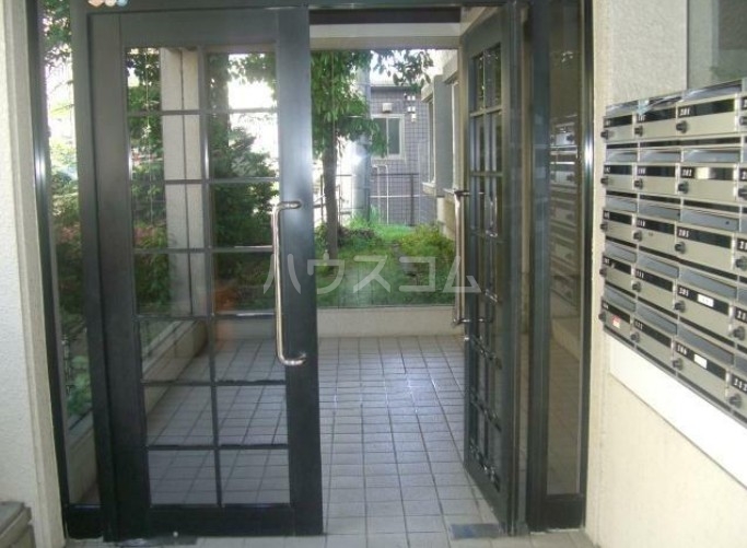 2/11 エントランス