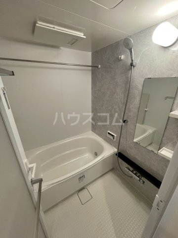 17/30 浴室