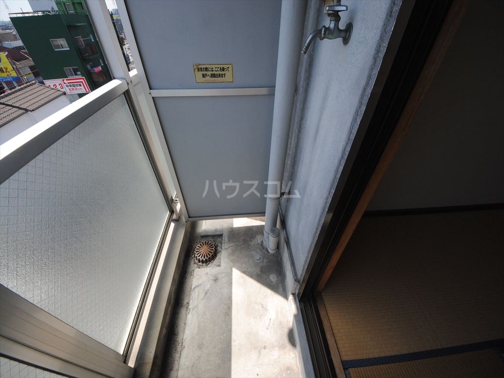 18/30 バルコニー