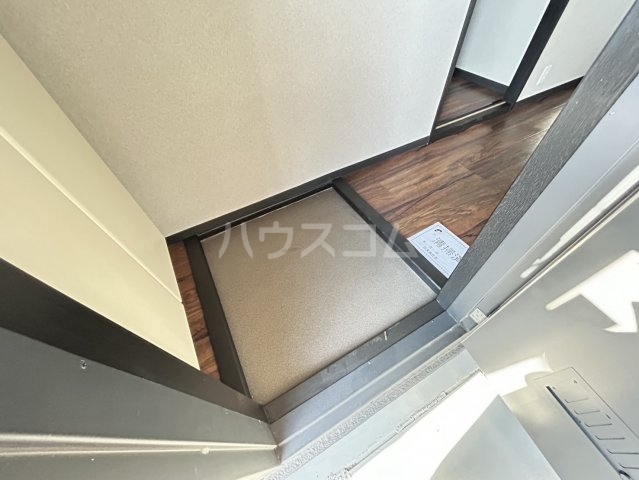 15/30 玄関