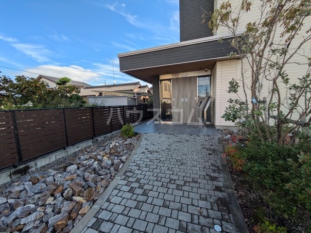 2/11 エントランス