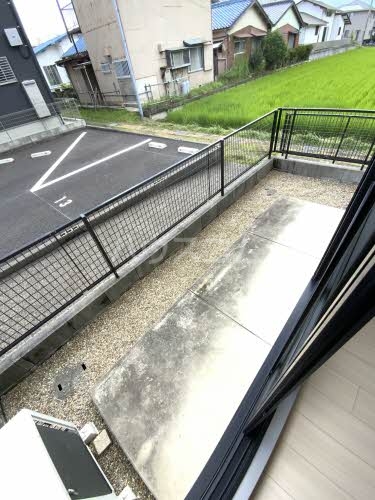 14/23 バルコニー