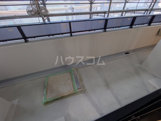 17/25 バルコニー