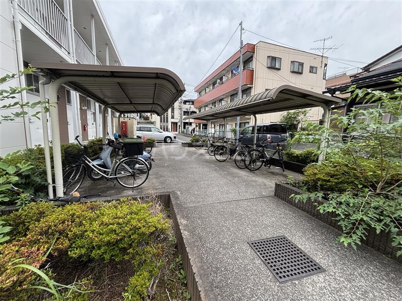 16/26 エントランス