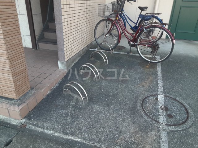 21/25 駐車場