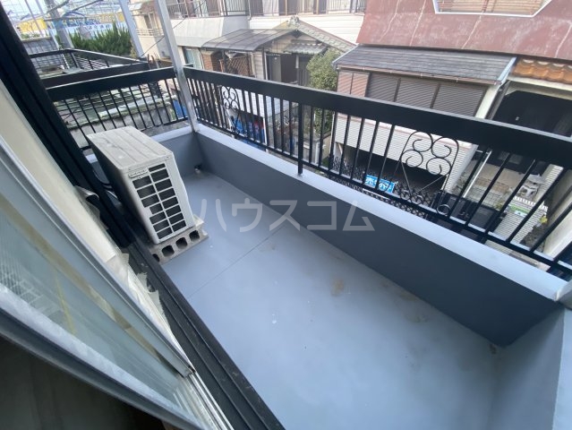 13/23 バルコニー