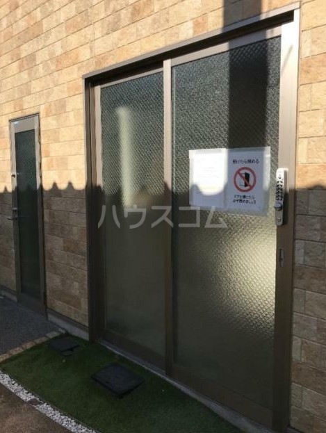 13/21 エントランス