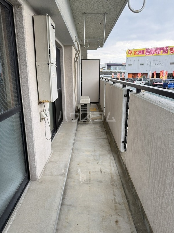 16/20 バルコニー