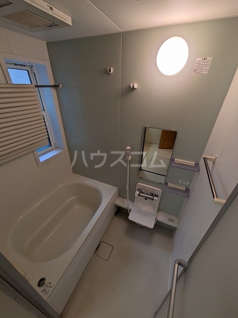 14/23 浴室