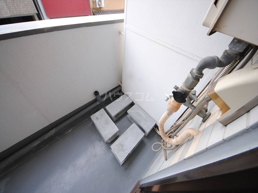 14/28 バルコニー