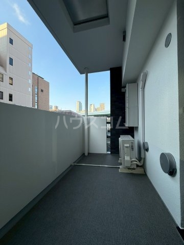 21/30 バルコニー