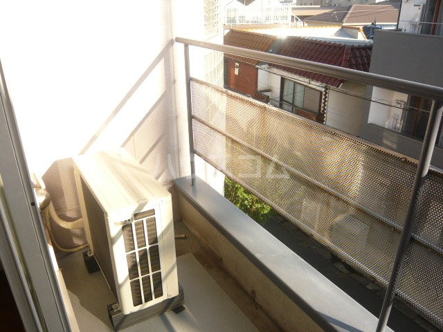 19/30 バルコニー