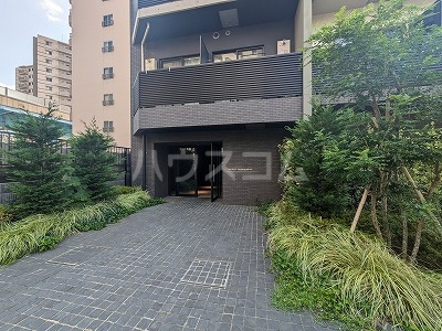 2/4 エントランス