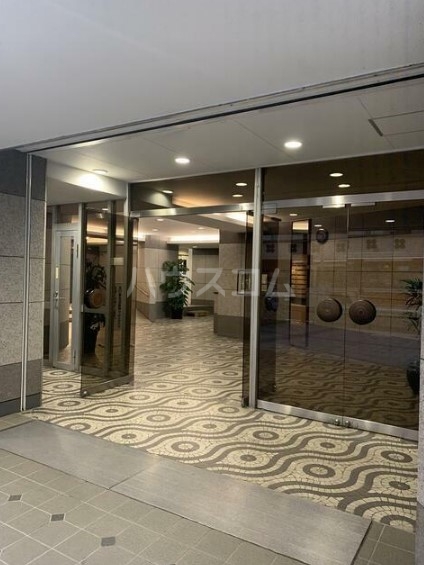 2/7 エントランス