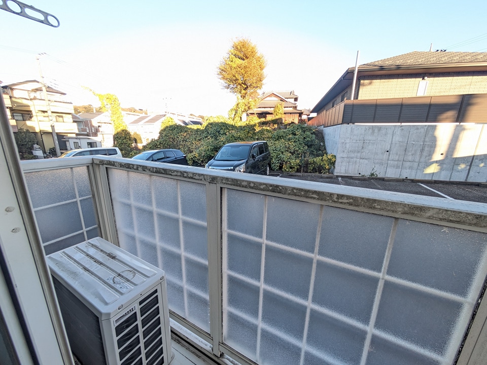 18/28 バルコニー