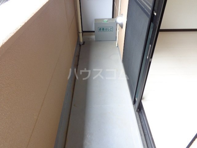 13/20 バルコニー