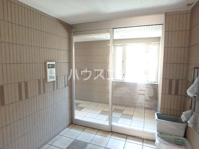 29/30 エントランス