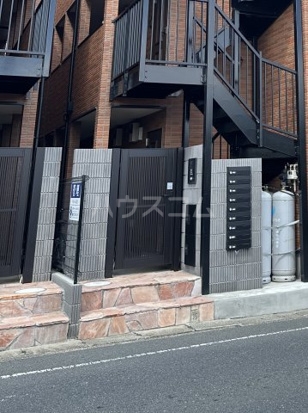 3/8 エントランス