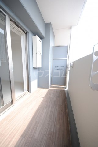 14/28 バルコニー