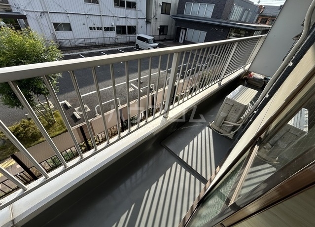 14/27 バルコニー