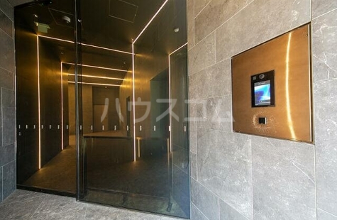 6/11 エントランス