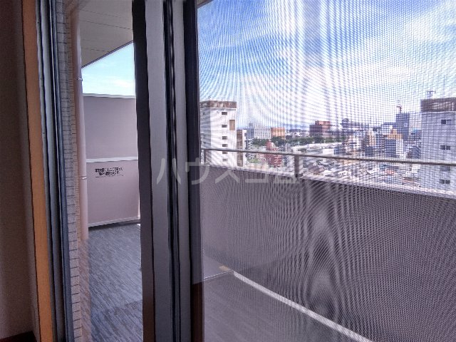 15/26 バルコニー
