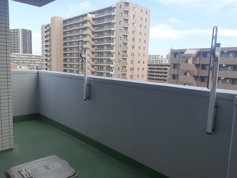 19/30 バルコニー