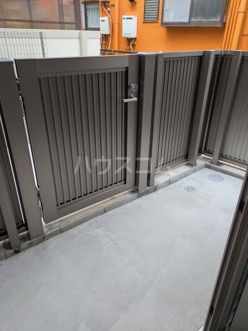 17/30 バルコニー