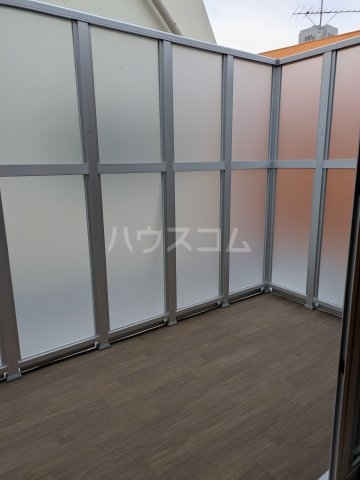 19/30 バルコニー