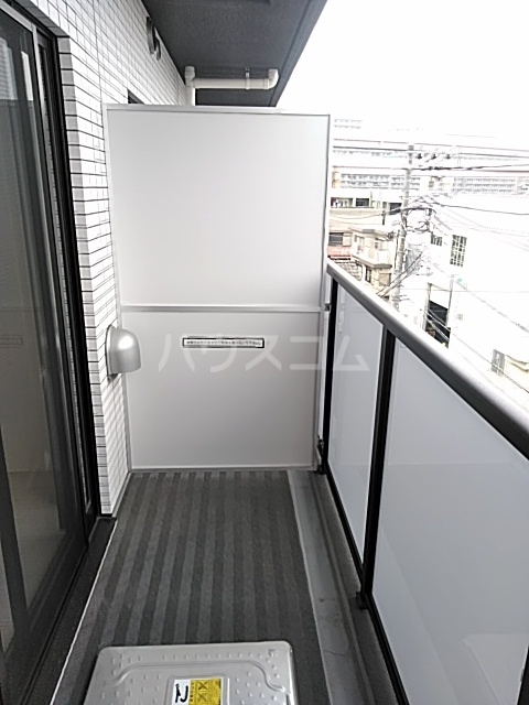 18/30 バルコニー