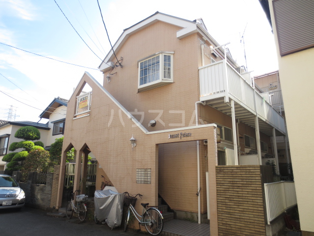 23/30 エントランス