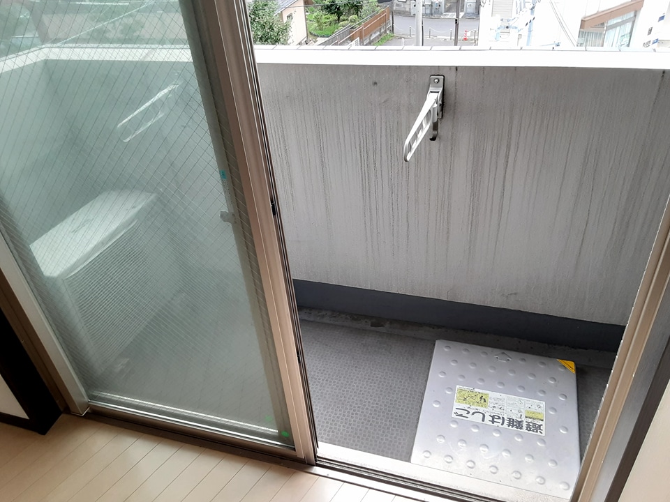 20/30 バルコニー