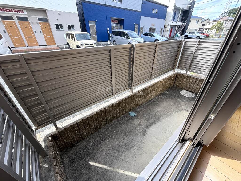 19/30 バルコニー