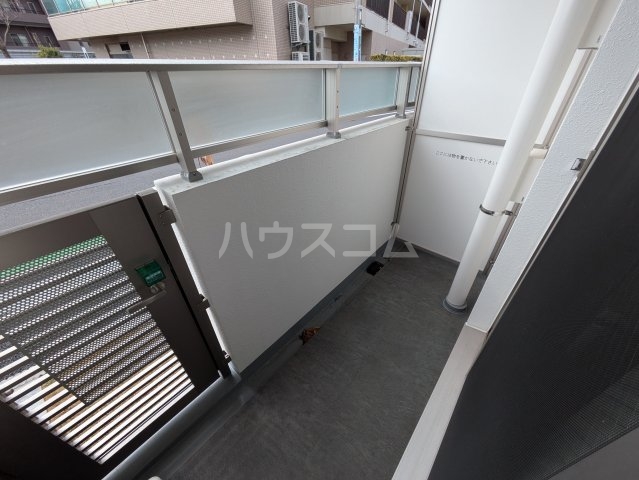 21/27 バルコニー