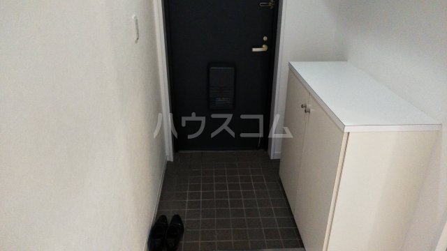 13/30 玄関