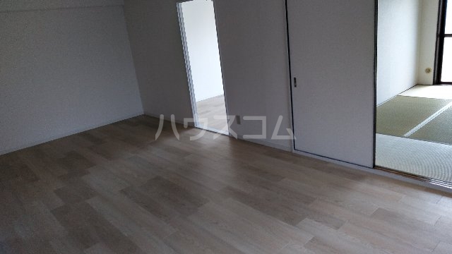 2/30 リビング/ダイニング