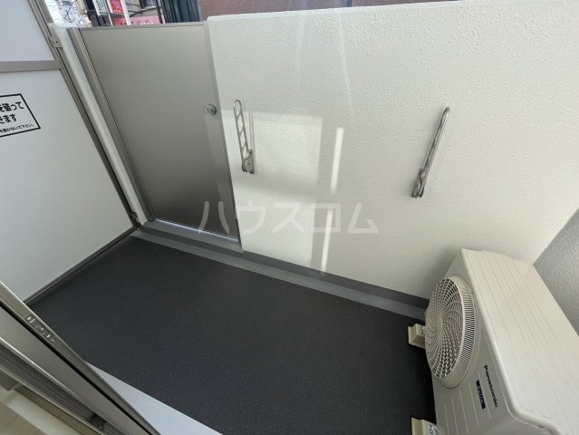 23/30 バルコニー