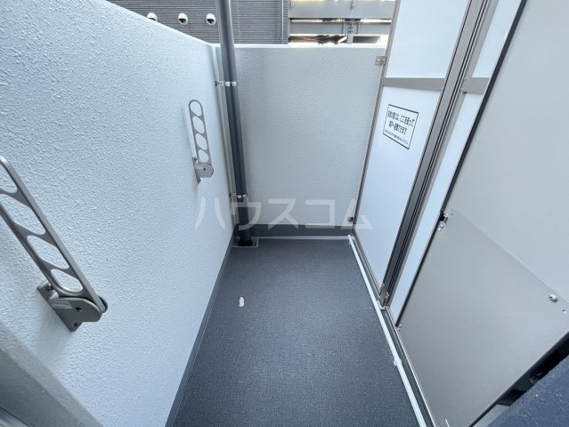 23/30 バルコニー